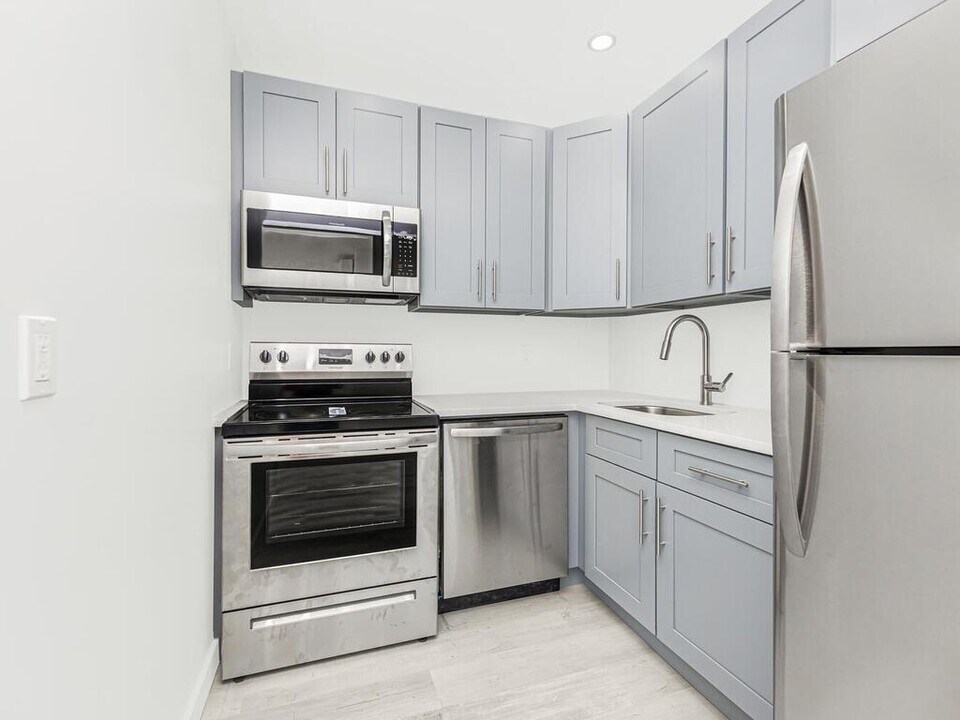 27 Cliff St in Yonkers, NY - Building Photo