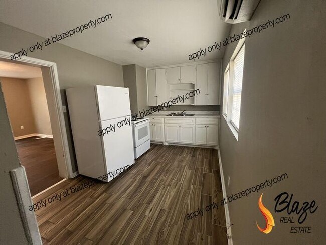 property at 1407 Boyd St