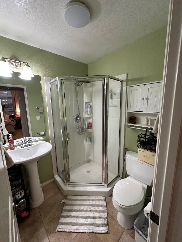 property at 604 Kellogg St