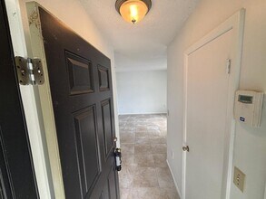 212 Dorchester Square in Lake Mary, FL - Building Photo - Building Photo