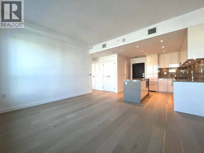 6328 Cambie St. in Vancouver, BC - Building Photo - Building Photo