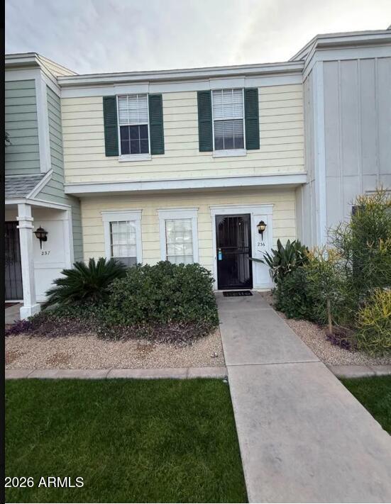 property at 1601 N Saba St