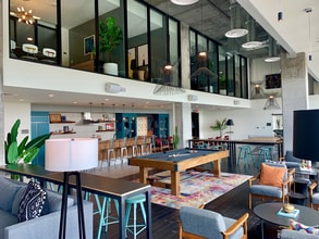 The Local Tempe Luxury Apartments in Tempe, AZ - Foto de edificio - Building Photo