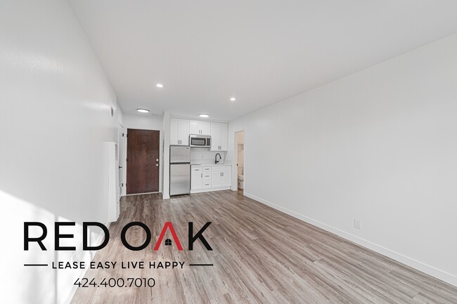 259 N Euclid Ave in Pasadena, CA - Foto de edificio - Building Photo