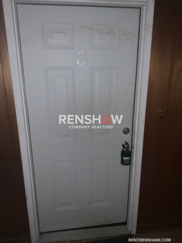 110 E 7th St in Caruthersville, MO - Building Photo - Building Photo