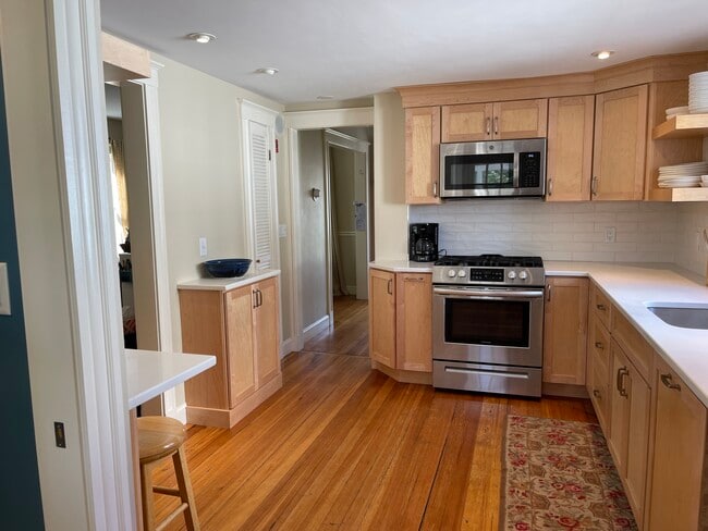 19 Tyler Ave in Medford, MA - Building Photo - Building Photo