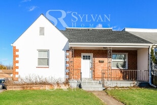 503 Old Home Rd in Baltimore, MD - Building Photo