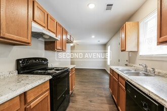 1451 Pine Haskell Dr in Benton, AR - Foto de edificio - Building Photo