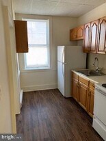 115 S Loudoun St in Winchester, VA - Building Photo
