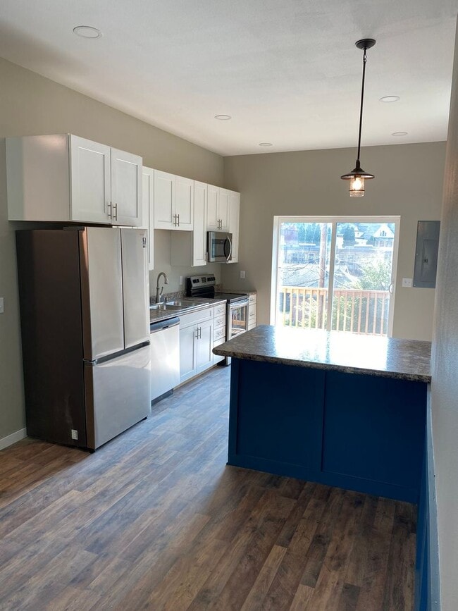 property at 1745 Madison St