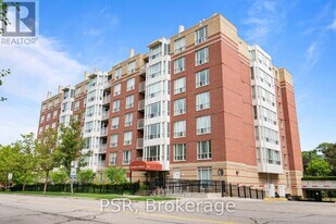 515 Rosewell Ave in Toronto, ON - Building Photo