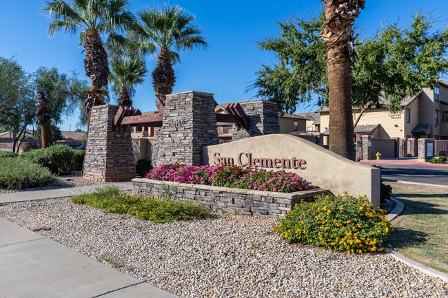 San Clemente at Power Ranch in Gilbert, AZ - Building Photo - Building Photo