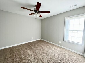 108 Oakwood Ct in Hertford, NC - Building Photo - Building Photo