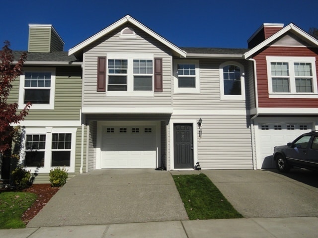 property at 10511 140th St Ct E