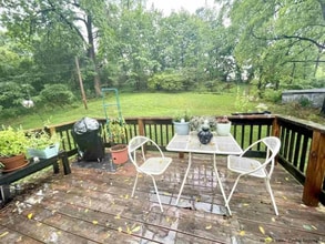 4 Underwood St, Unit Unit 3 in Saugerties, NY - Foto de edificio - Building Photo