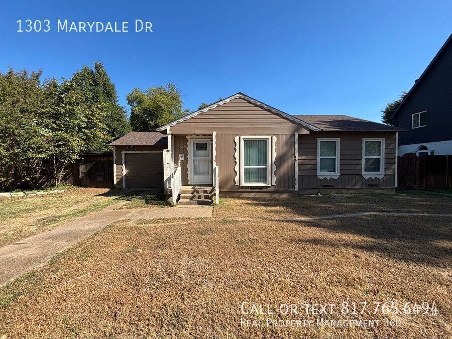 1303 Marydale Dr in Arlington, TX - Building Photo