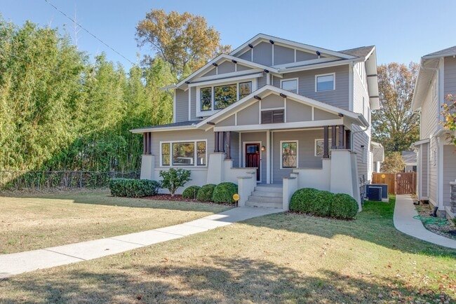 142 40th Ave N in Nashville, TN - Building Photo - Building Photo