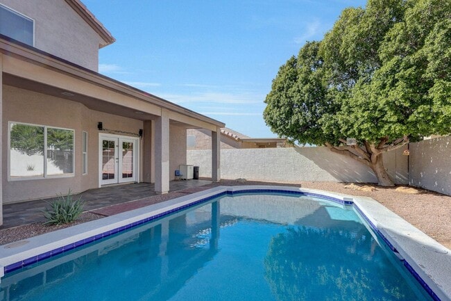 11832 E Clinton St in Scottsdale, AZ - Building Photo - Building Photo