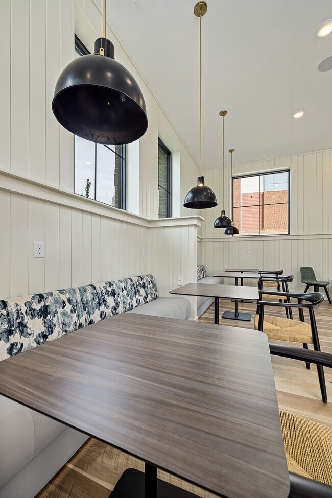 Encore at Heritage photo'