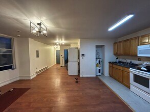 926 N 63rd St, Unit 1 in Philadelphia, PA - Building Photo - Building Photo