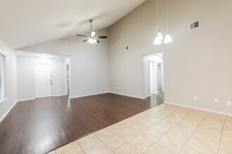 7243 Basque Country Dr in Magnolia, TX - Building Photo - Building Photo