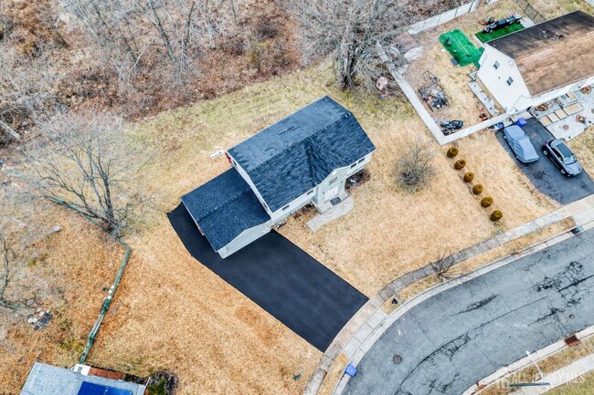 30 Clara Dr in Piscataway, NJ - Building Photo - Building Photo