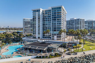 La Perla Tower in Coronado, CA - Building Photo - Building Photo