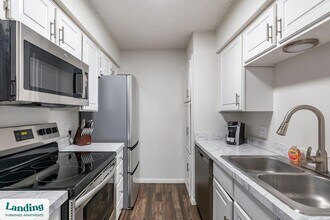 1408 Teasley Ln in Denton, TX - Building Photo - Building Photo