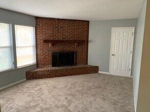 4340 NW 29th St in Gainesville, FL - Building Photo - Building Photo