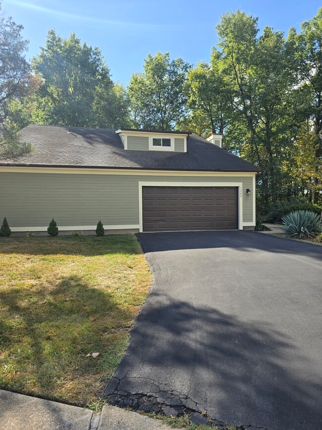 1282 Gatwick Ct in Gahanna, OH - Building Photo - Building Photo