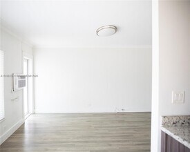 345 85th St in Miami Beach, FL - Building Photo - Building Photo