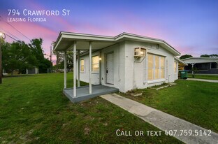 794 Crawford St in Deltona, FL - Building Photo
