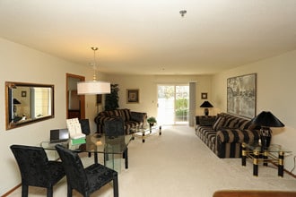 Willow Brook Greens in Brookfield, WI - Building Photo - Interior Photo