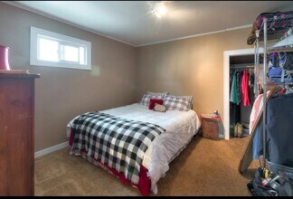301 N Montgomery Ave in Cle Elum, WA - Building Photo - Building Photo
