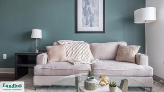 1950 Winrock Blvd in Houston, TX - Building Photo