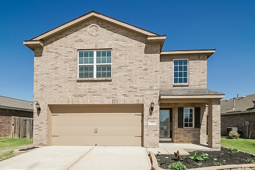 8916 Highland Orchard Dr in Fort Worth, TX - Building Photo