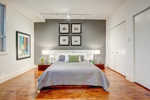 1400 Avenue Overdale in Montréal, QC - Building Photo