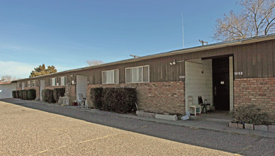 500-512 Kentucky St SE in Albuquerque, NM - Building Photo - Building Photo