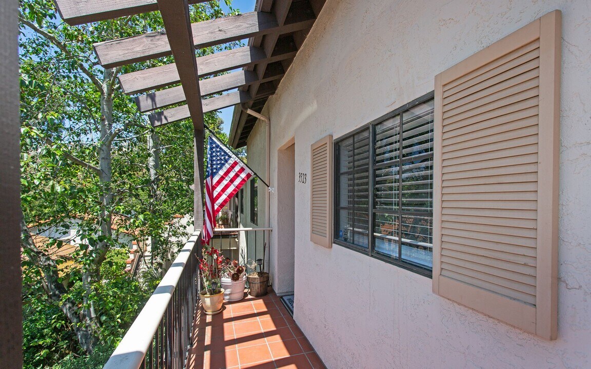 3523 Somerset Way in Carlsbad, CA - Building Photo