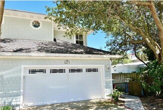 1829 Seminole Rd in Atlantic Beach, FL - Building Photo - Building Photo