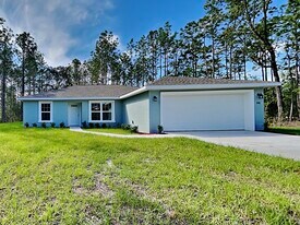 944 W Rum Pl in Citrus Springs, FL - Building Photo