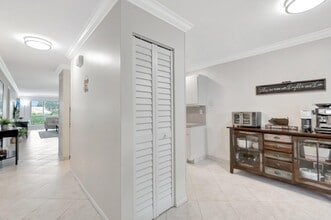 5635 Queen Palm Ct in Delray Beach, FL - Building Photo - Building Photo