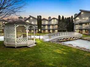 21096 Boulder Cir in Northville, MI - Building Photo - Building Photo