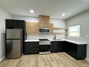 103 San Jose Dr-Unit -2 in Mission, TX - Building Photo - Building Photo