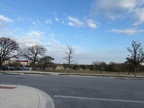 3113 Schutze St in Austin, TX - Foto de edificio - Building Photo