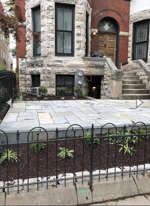 1536 17th St NW in Washington, DC - Building Photo