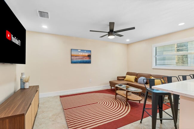 79 S Brevard Ave, Unit ID1389635P in Cocoa Beach, FL - Foto de edificio - Building Photo