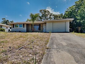 10632 Laburnum Dr in Port Richey, FL - Building Photo