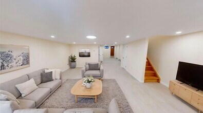 90-09 68th Ave in Queens, NY - Building Photo - Building Photo