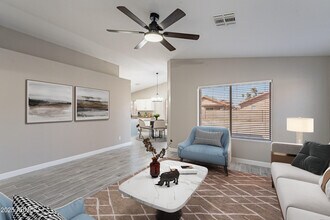 4545 N 67th Ave in Phoenix, AZ - Building Photo - Building Photo